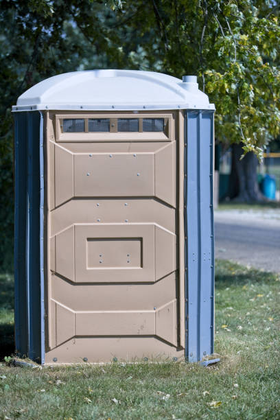 Best Temporary restroom rental  in Wellsville, MO